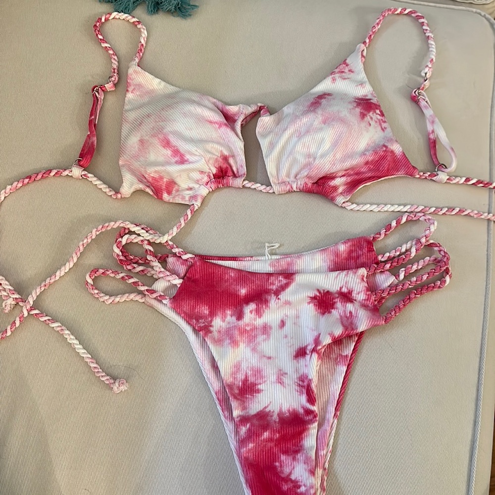 Bikini - never worn